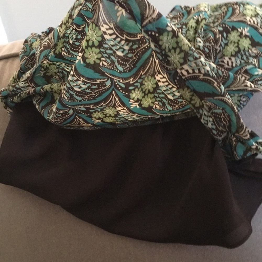 Loft‎ floral blouse with attached camisole - Picture 8 of 9